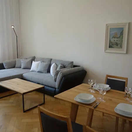 Hager Apartment Meran Buitenkant foto